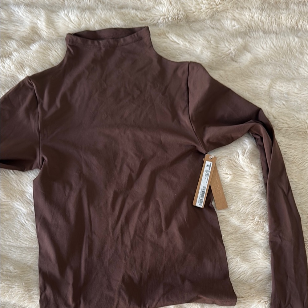 SKIMS Brown Fitted Long Sleeve Turtleneck